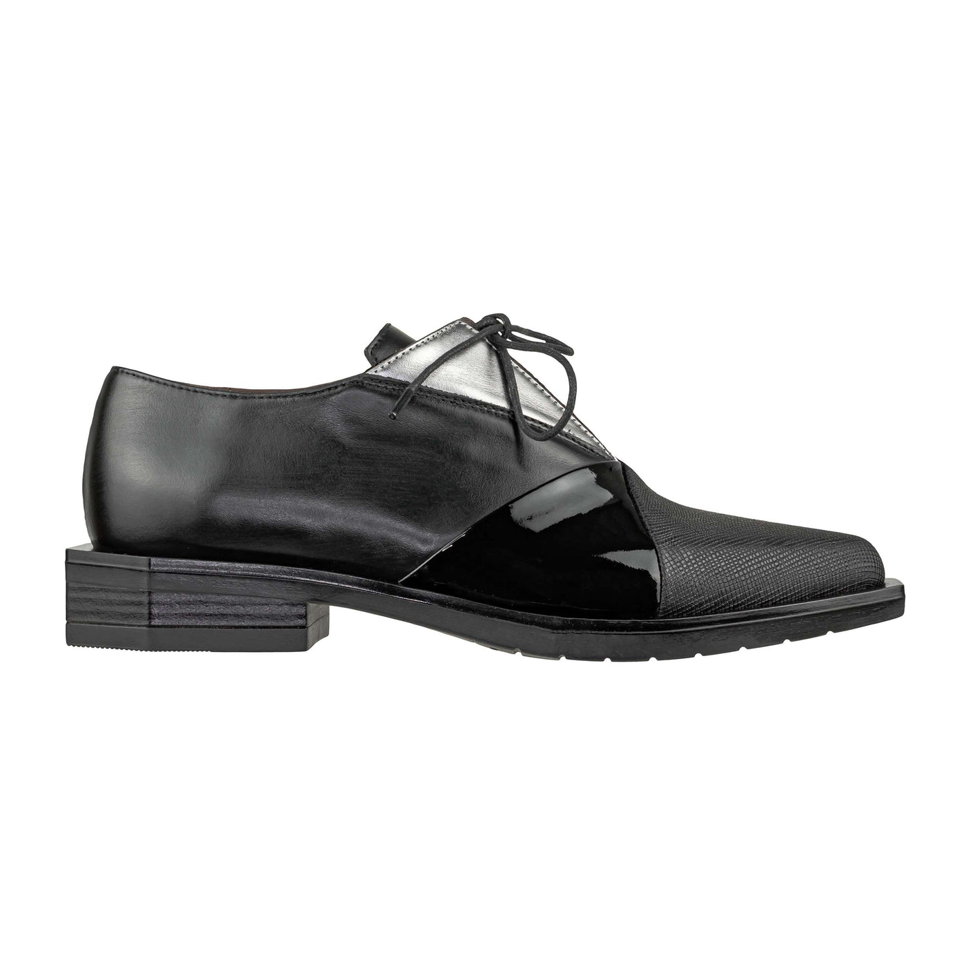 LE BOHEMIEN G18 STRINGATA BARDOLINO NERO